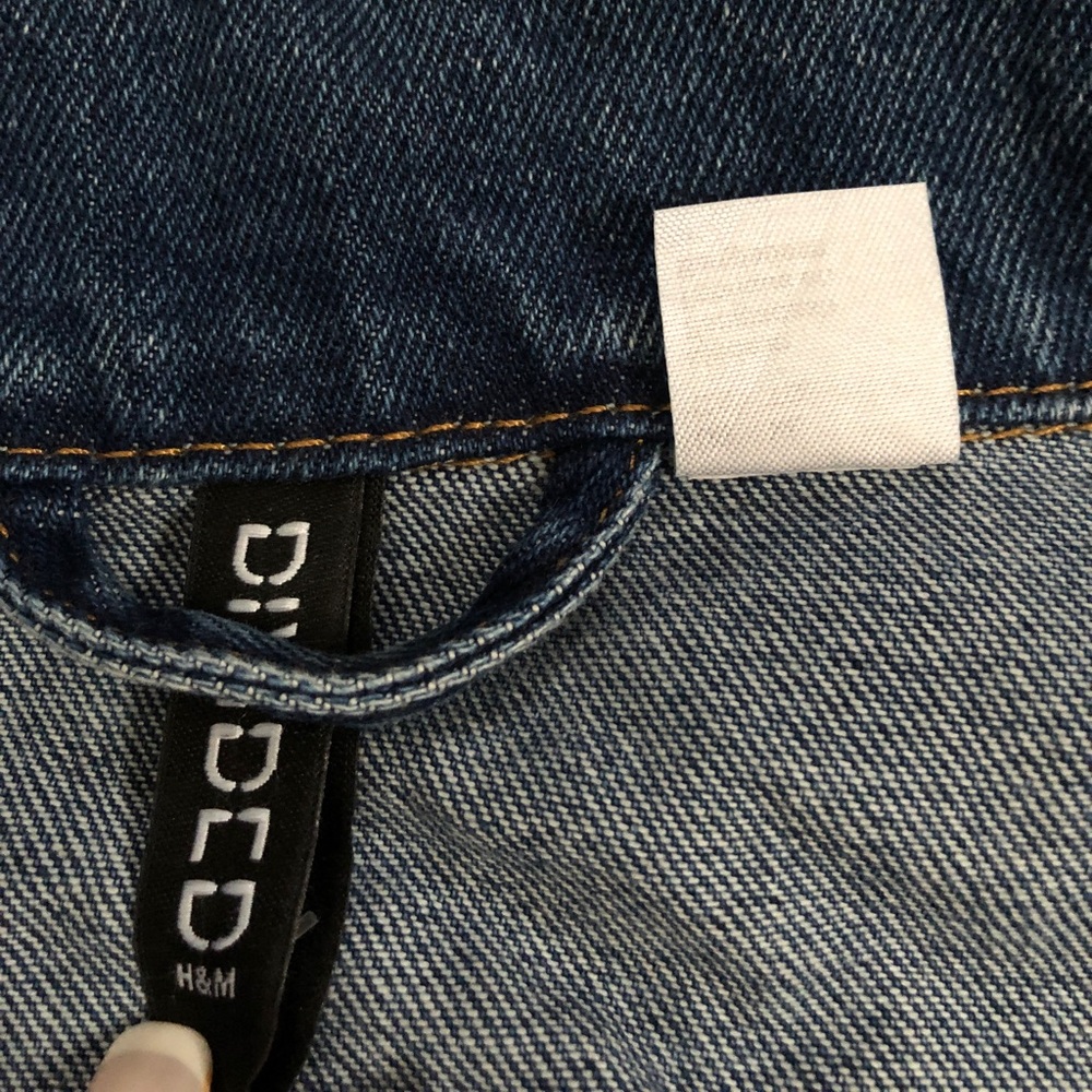 H&M Jean jacket - Picture 2 of 4